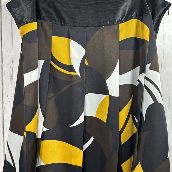 Nygard Collection Black White Yellow Abstract Midi Skirt Art Print Size 18 - Picture 3 of 12